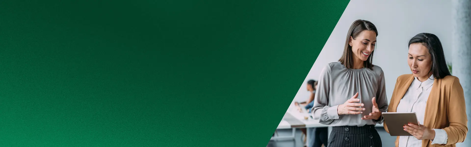 Workday benefits to unify people and payroll in a single system for employee engagement