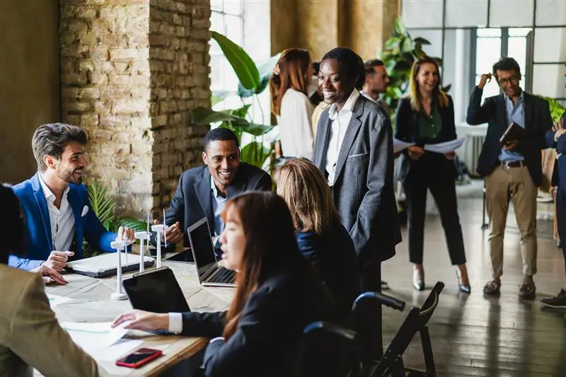 The Critical Role of HR in sustainability reporting and the importance of integrated HCM and payroll systems