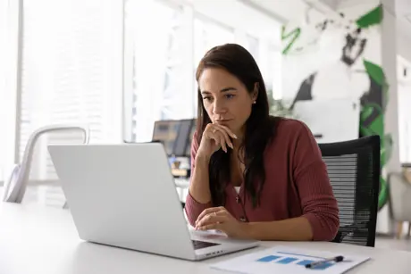 Choose the right HCM and payroll platform with confidence